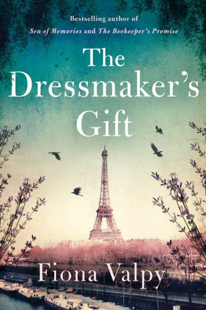 The Dressmaker's Gift-9781542005135