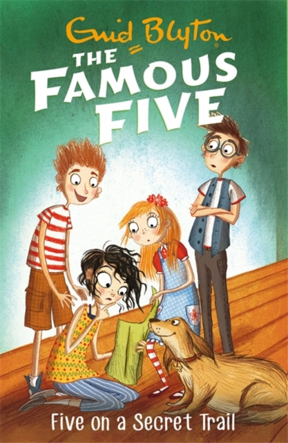 Famous Five: Five On A Secret Trail : Book 15-9781444935158